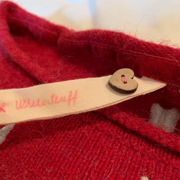 White stuff red sweater with white embroidered butterflies. Size 6 - Picture 5 of 6